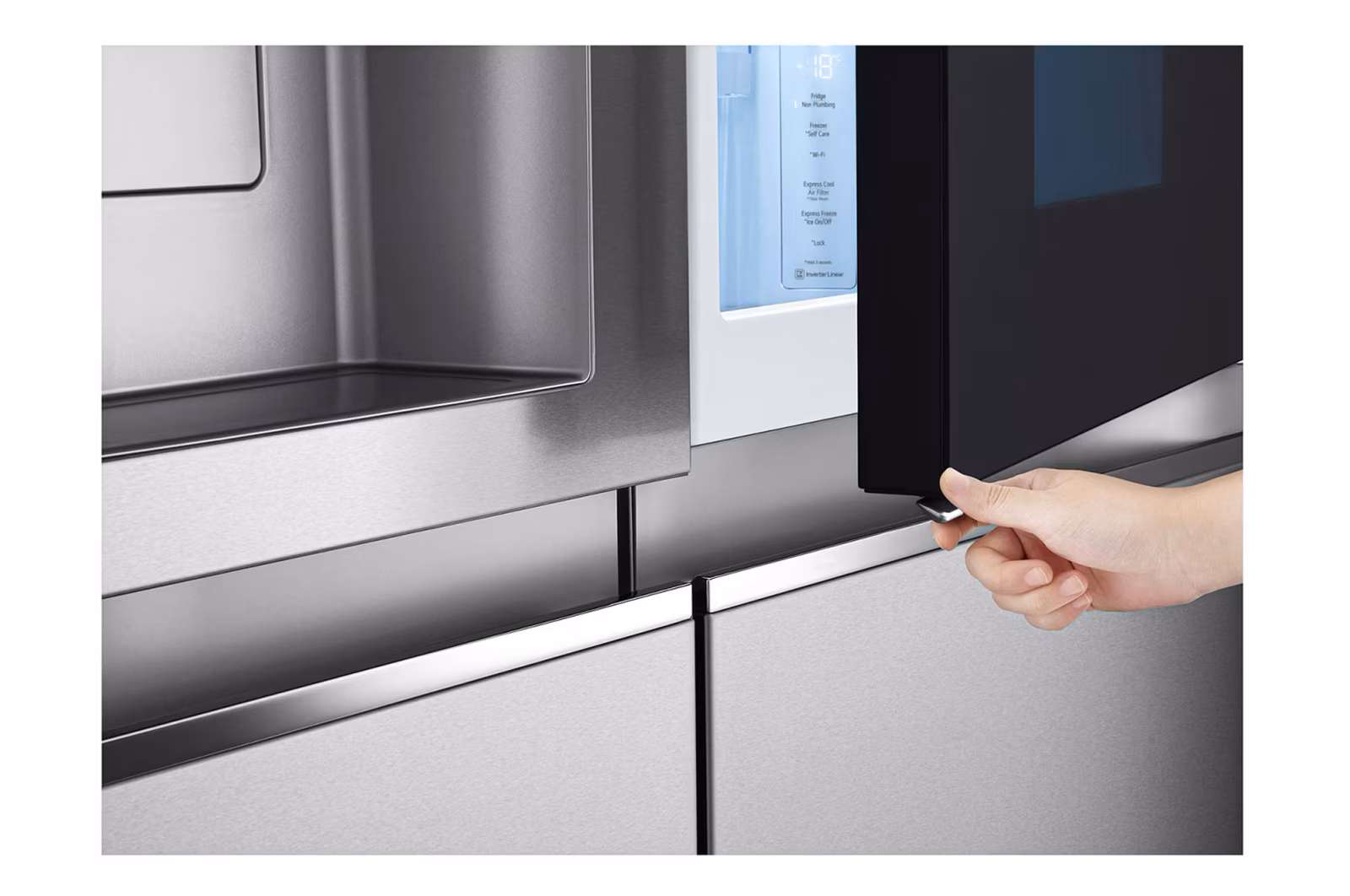 674L SidebySide Fridge with InstaView & DoorinDoor™ in Noble Steel Finish - Image 5