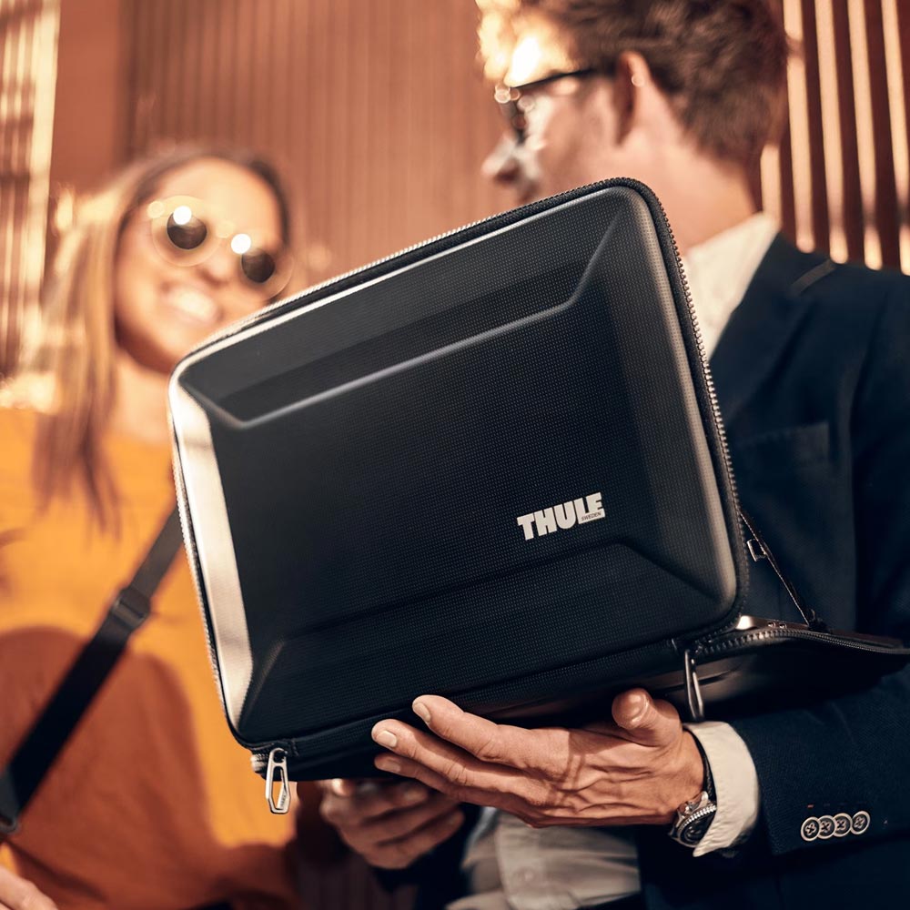 Thule-Gauntlet-4-blue6