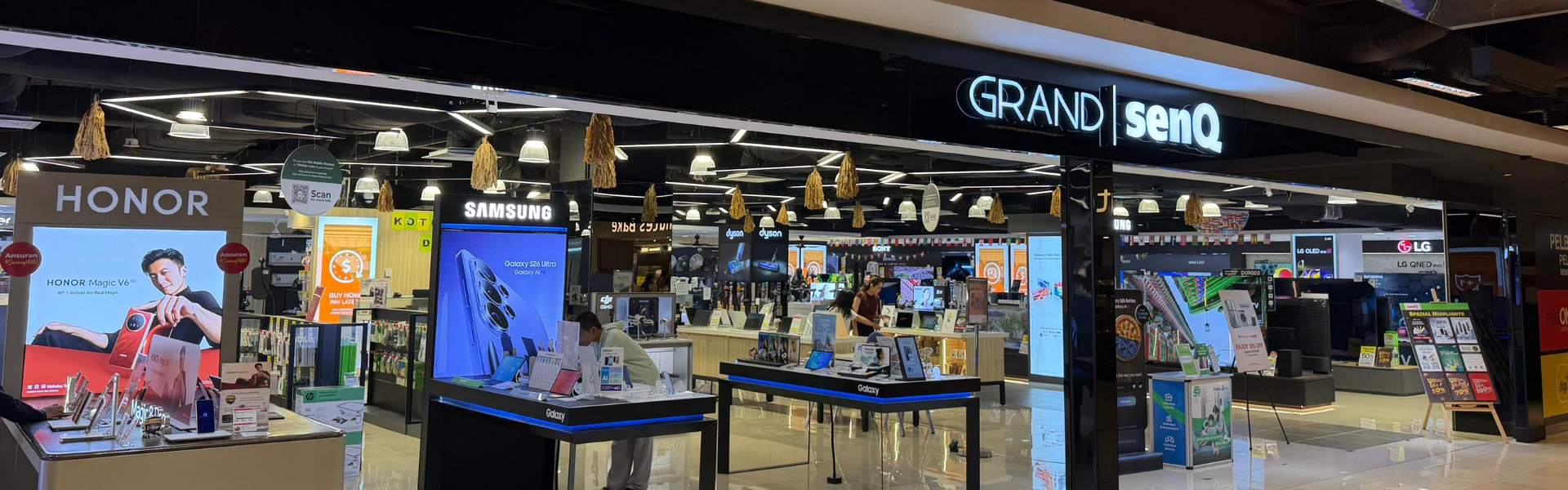 Grand senQ Imago Shopping Mall