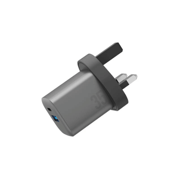 Wall charger adapter for fast charging electronic devices